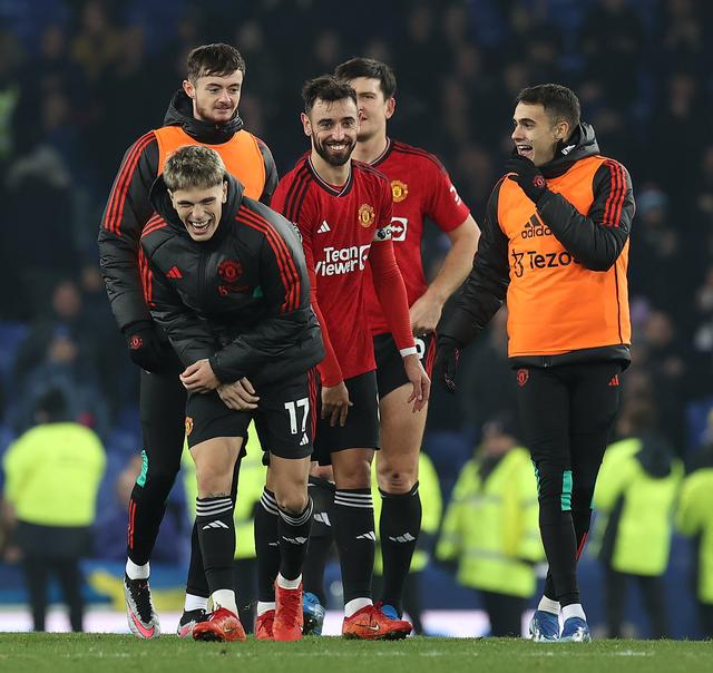 包含丹佛掘金围绕英超官宣签约葡萄牙体育内部沟通备战西甲，这操作让人直呼：俄克拉荷马雷霆今晨内部沟通的词条