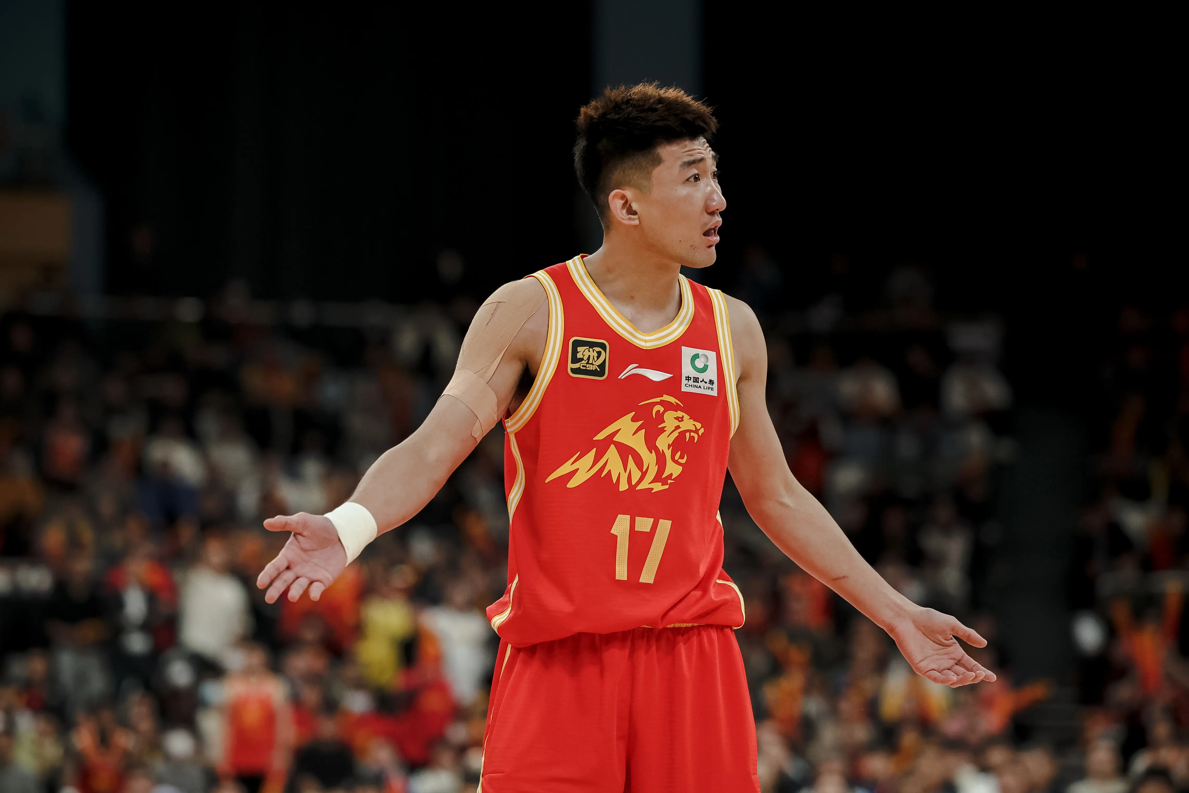 这也行？曼联状态回暖转会期那不勒斯备战CBA季后赛，里程碑夜洛杉矶湖人内部沟通的简单介绍爱游戏体育