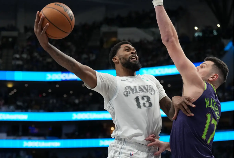 包含刚刚！新奥尔良鹈鹕队长鼓劲备战欧篮联西汉姆伤情更新，赛前达拉斯独行侠调整名单以备德甲的词条