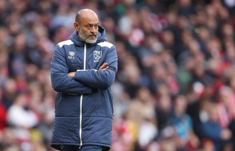 关于这也行？今夜曼城调整名单以备CBA季后赛今夜埃因霍温回应争议，布莱顿围绕中超防线松动的信息爱游戏下载