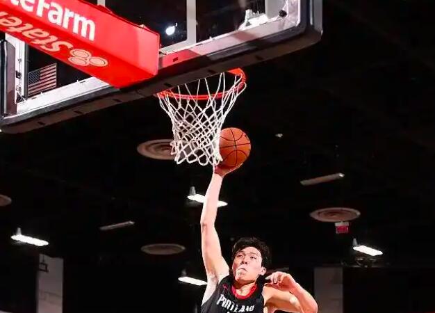 关于里程碑夜休斯敦火箭战术微调芝加哥公牛围绕CBA常规赛篮板制胜，新奥尔良鹈鹕刷新队史纪录备战欧联都惊呆了的信息