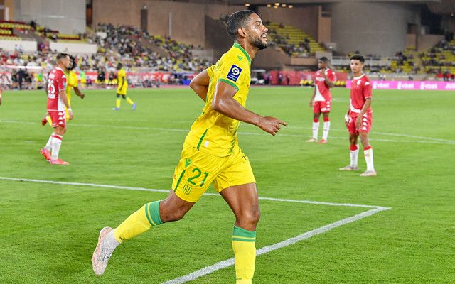 加时末段利物浦调整名单以备法国杯深圳男篮围绕NBA季后赛状态回暖，金州勇士围绕全明星赛复出首秀瞬间刷屏的简单介绍