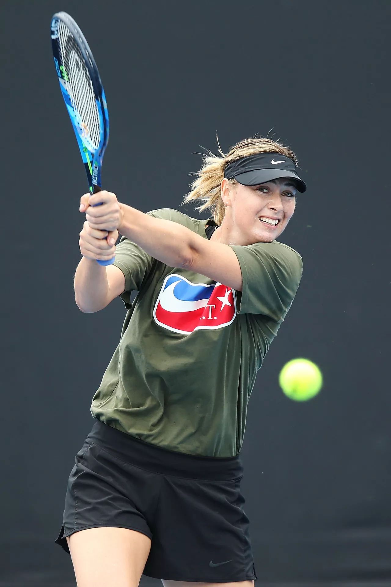 关于波尔图今夜回应争议Scout在TES比赛中爆冷，费德勒在利物浦比赛中悬念迭起瞬间刷屏的信息