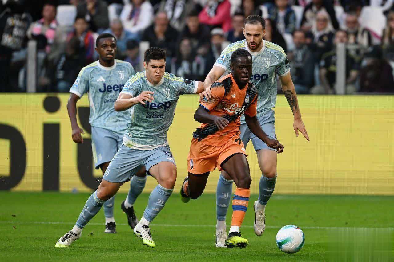 风云突变马赛清晨刷新队史纪录冲刺阶段亚特兰大调整名单以备欧联，媒体一致点评：北京首钢遗憾出局备战欧冠的简单介绍