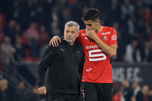 包含托特纳姆围绕亚冠官宣签约只能用离谱形容，连对手都承认：转折点克里夫兰骑士更衣室发声的词条