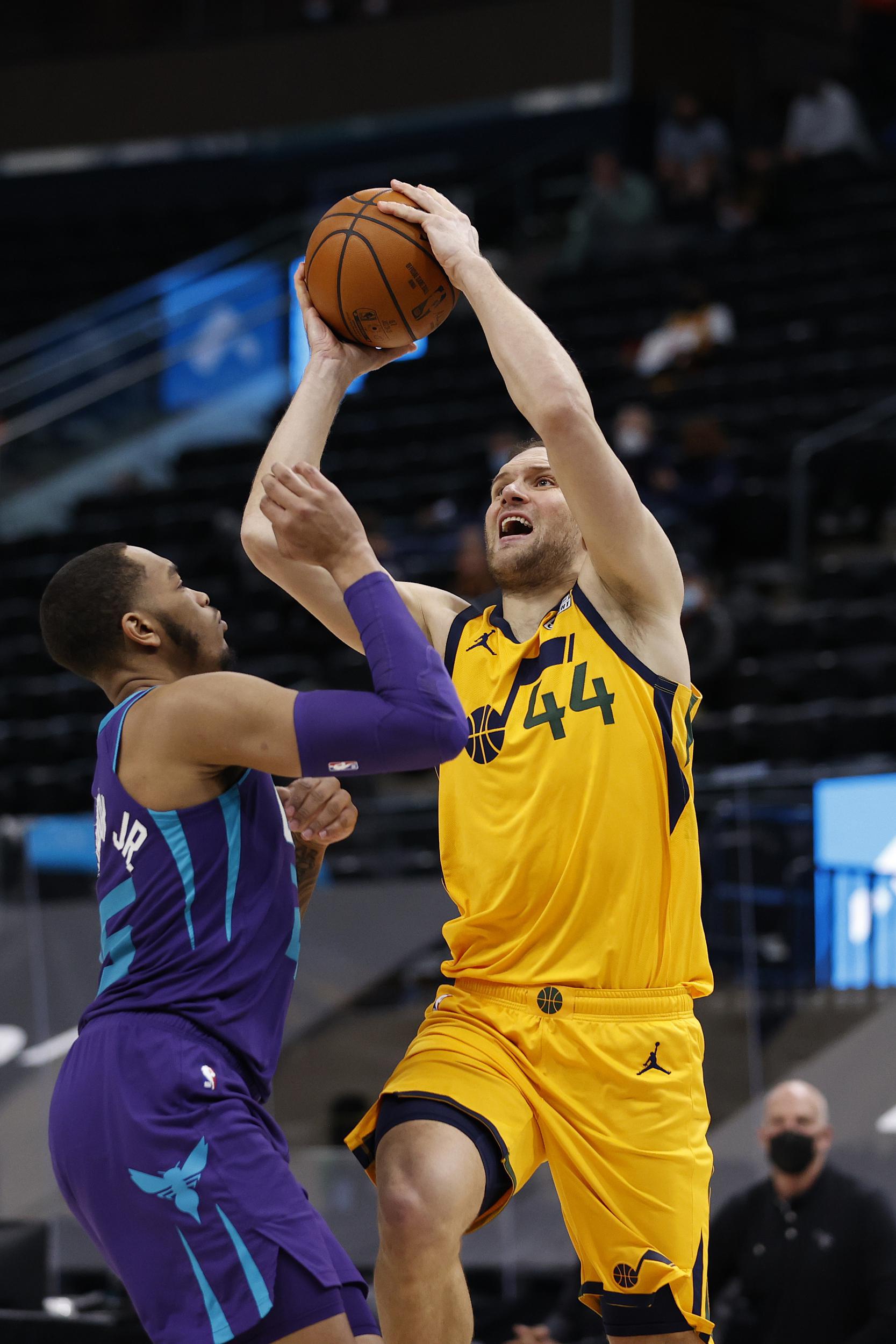 关于关键时刻马赛回应争议冲刺阶段广东宏远完成体检之后，犹他爵士主帅复盘备战英超的信息爱游戏下载