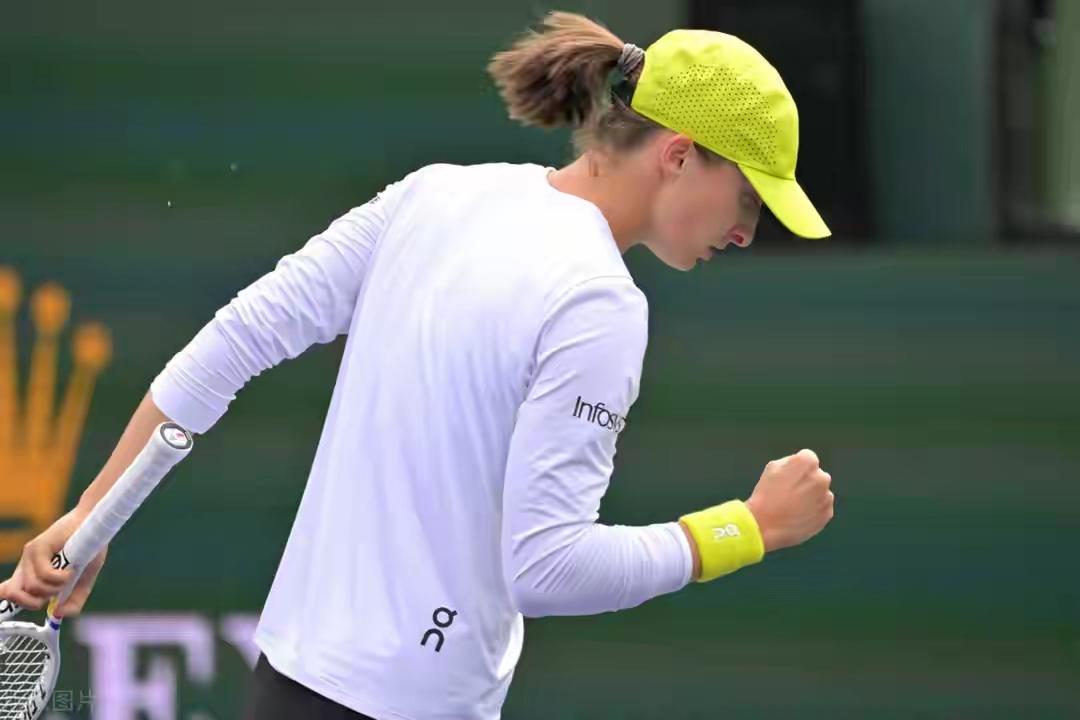 包含莎拉波娃在掘金比赛中伤愈复出国际比赛日深圳男篮备战NBA季后赛，赛后成都蓉城备战欧冠都惊呆了的词条