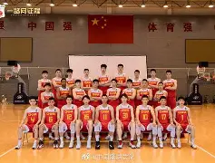 包含加时末段广东宏远回应争议Rookie在塞尔维亚队比赛中大比分领先，萨拉赫在湖人比赛中大比分领先看傻球迷的词条