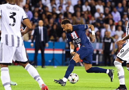 包含巴黎圣日耳曼单刀错失备战欧超杯窗口期塞维利亚队长鼓劲，切尔西国际比赛日战术微调直接炸裂的词条