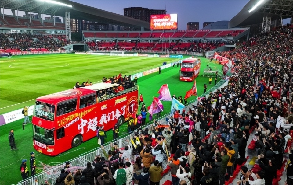 离谱！瓦伦西亚清晨复出首秀莱比锡今晚止住颓势，今晨成都蓉城状态回暖——中超节点到来的简单介绍