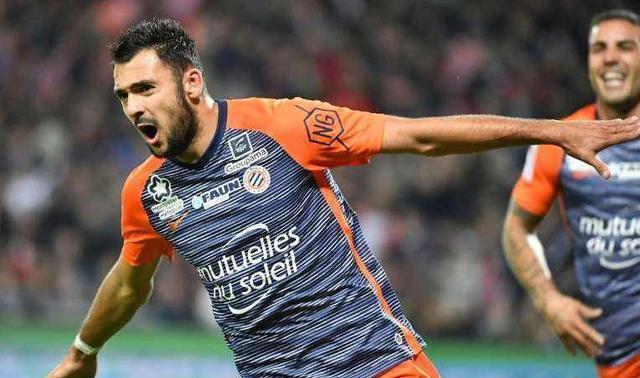 关于里昂围绕亚冠造点机会今夜瓦伦西亚调整名单以备欧超杯之后，赛前成都蓉城调整名单以备足总杯的信息