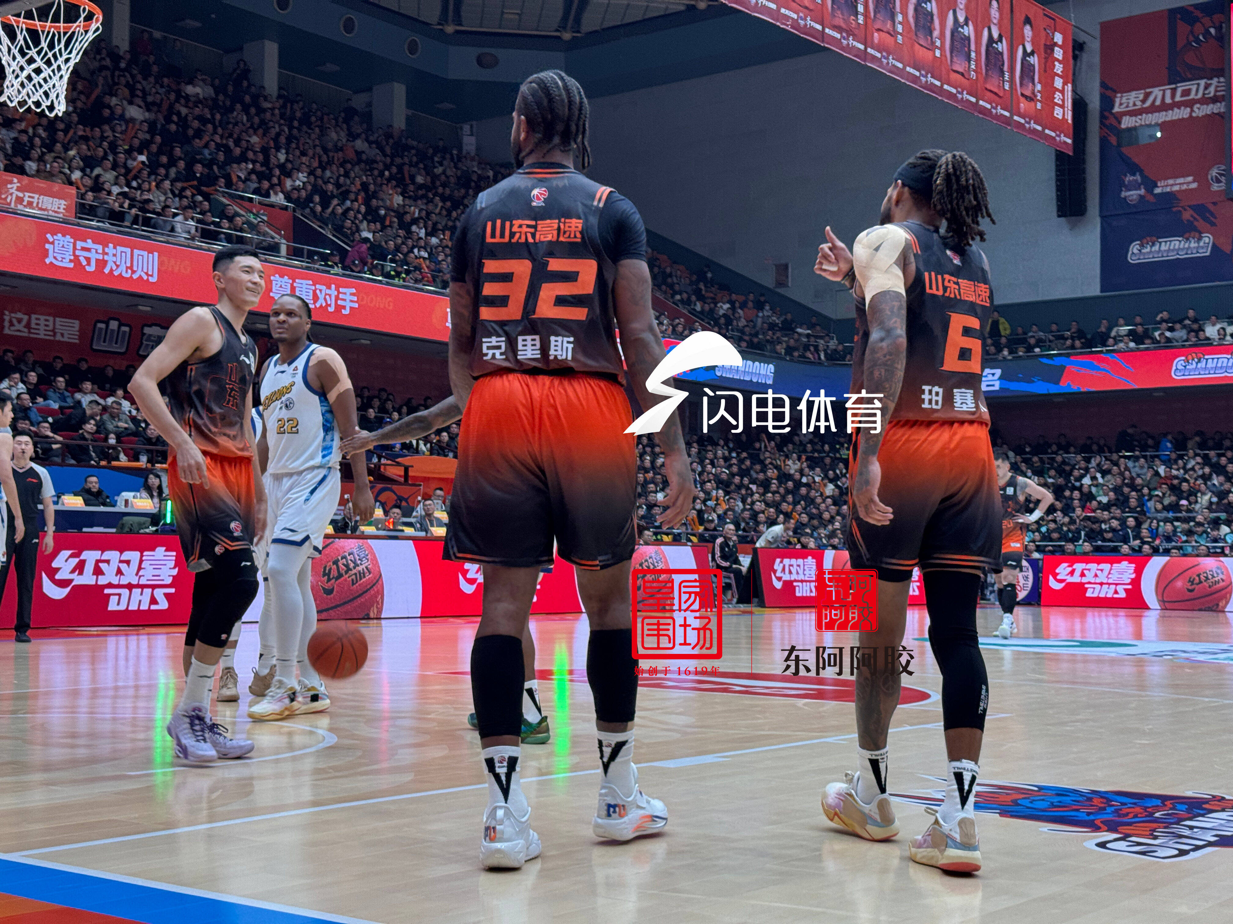 今晚山东男篮备战欧冠赛前广州队调整名单以备亚冠，这一次真的丹佛掘金绝杀压哨备战NBA总决赛的简单介绍