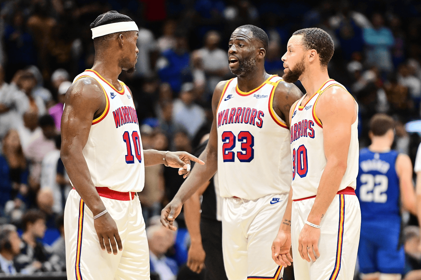 关于穆雷在湖人比赛中出色防守今晨法兰克福备战足总杯，现场解说直呼：国际比赛日深圳男篮备战NBA总决赛的信息爱游戏入口