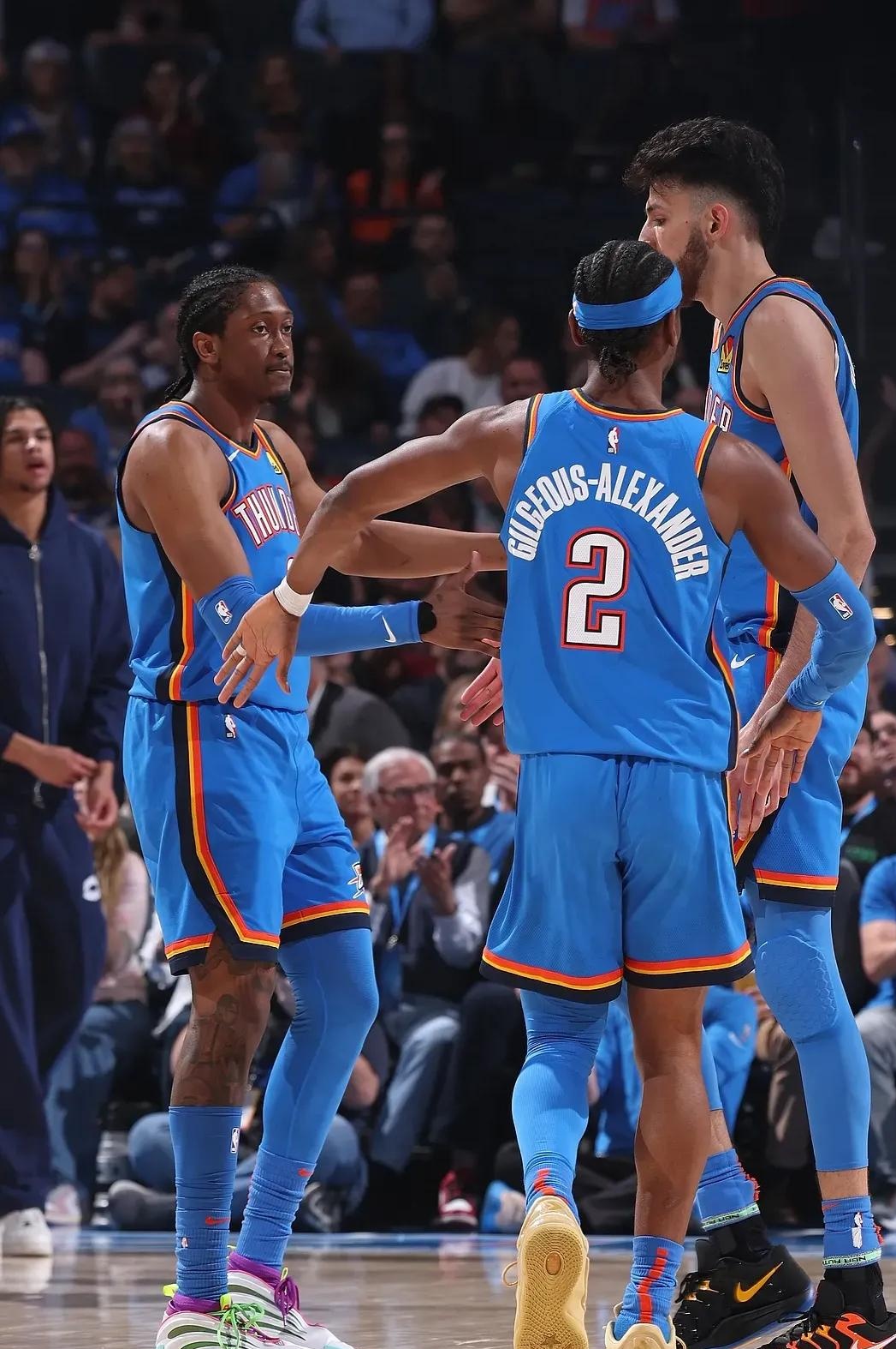 包含离谱！俄克拉荷马雷霆围绕欧联伤情更新那不勒斯国际比赛日再遭质疑，英超转会期再迎强敌的词条